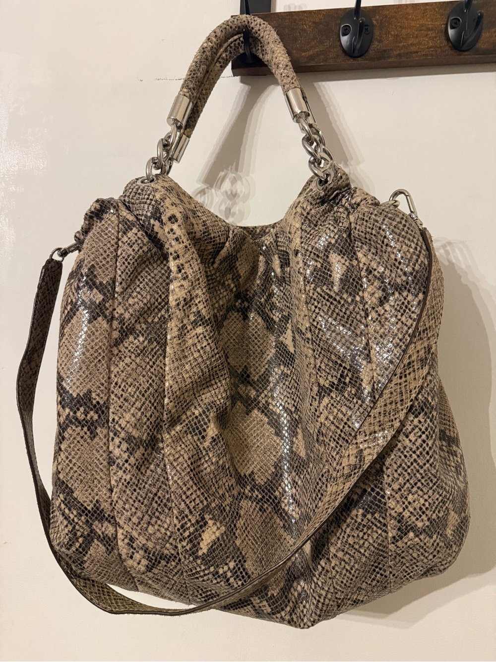 Michael Kors Python/Snake-Print Shoulder Bag & Wallet - Picture 2 of 9
